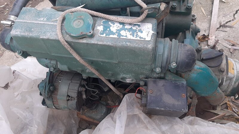 Motor Perkins Shibaura XH3XM marinizat, inversor volvo penta