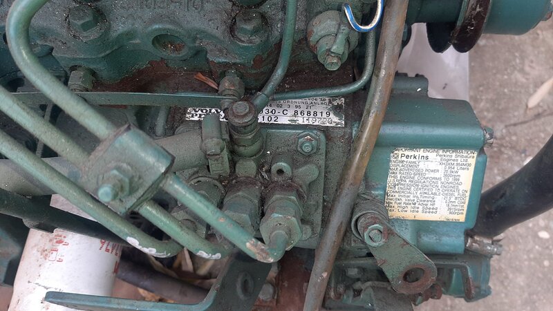 Motor Perkins Shibaura XH3XM marinizat, inversor volvo penta