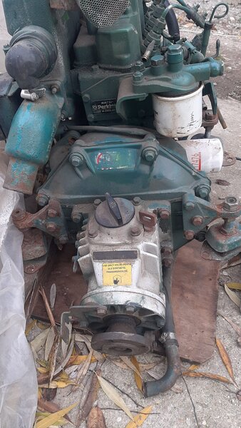 Motor Perkins Shibaura XH3XM marinizat, inversor volvo penta